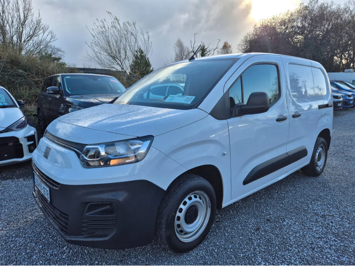 Fiat Doblo SWB 1.5 100HP 650KG €17950 inc vat - Image 1