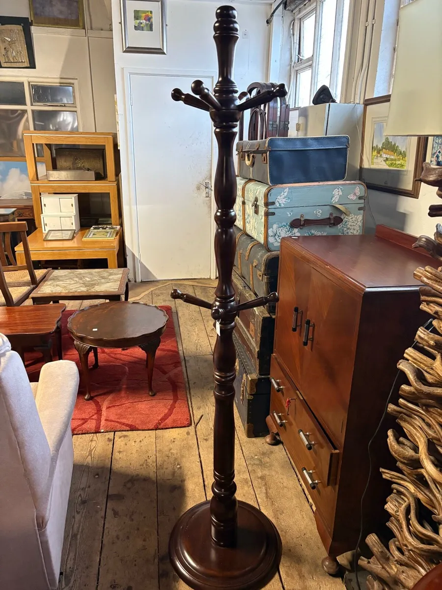 Antique walnut turned coat stand - Image 1