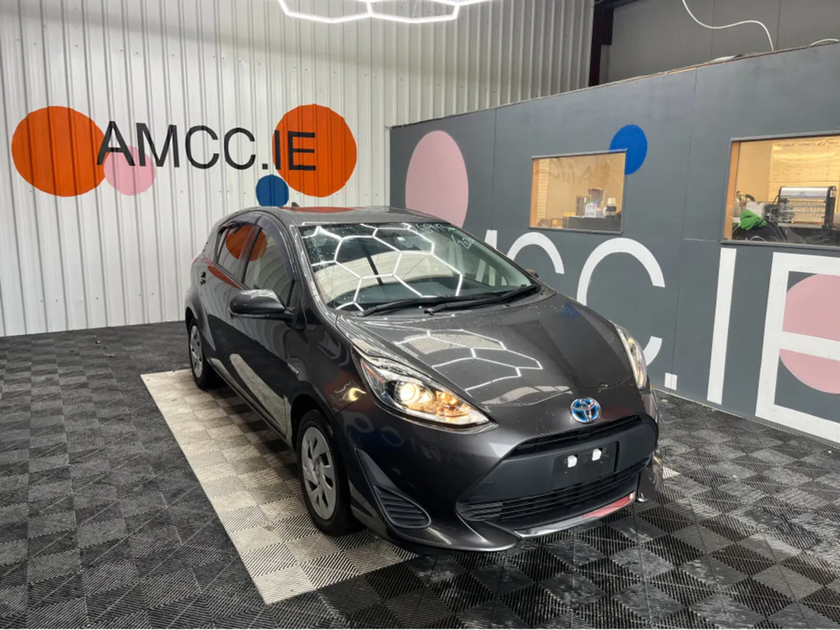 Toyota Aqua €13750! 2020 TOYOTA AQUA 1.5 HYBRID / - Image 1