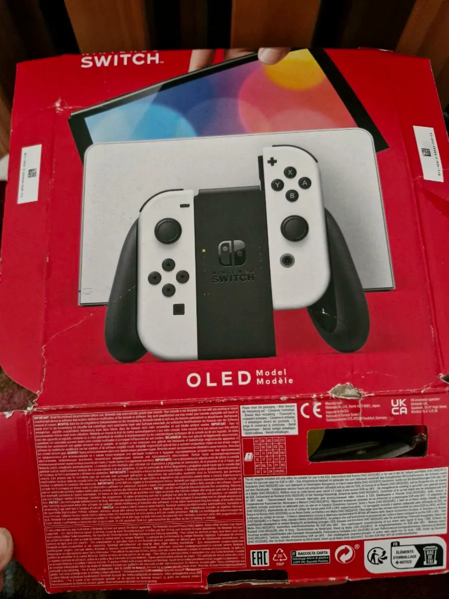 Nintendo Switch Oled - Image 2