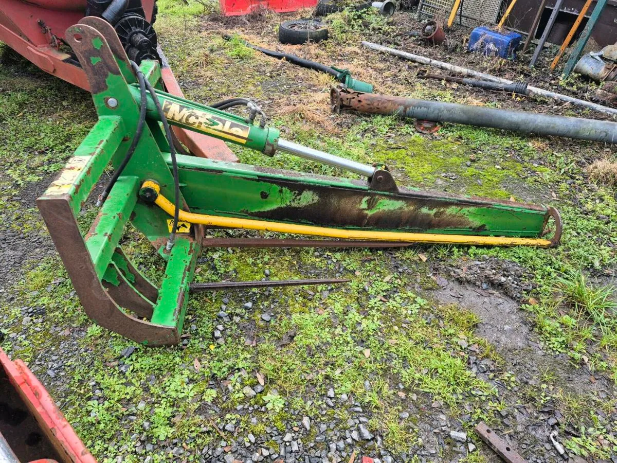 Bale shear - Image 1