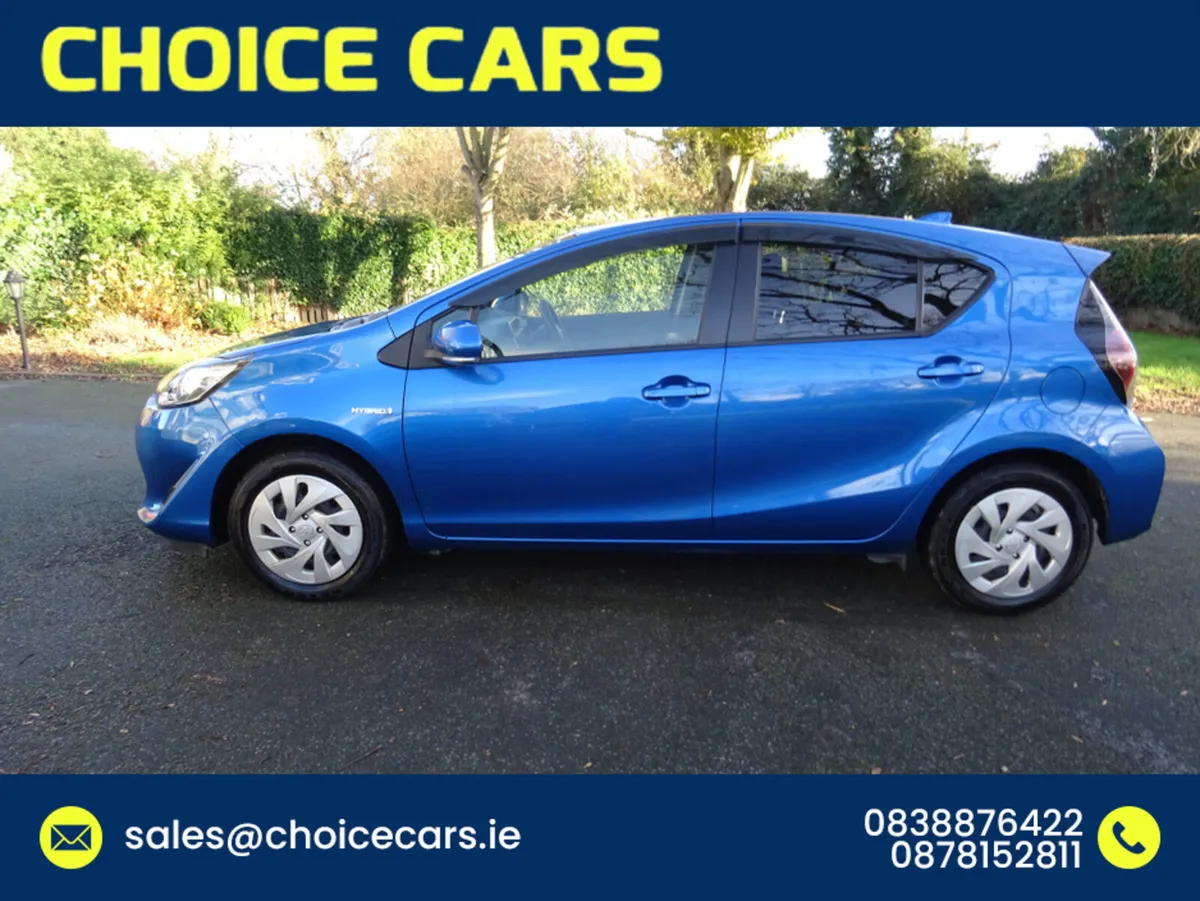 Toyota Aqua 1.2 AUTO HYBRID KEYLESS GO - Image 3