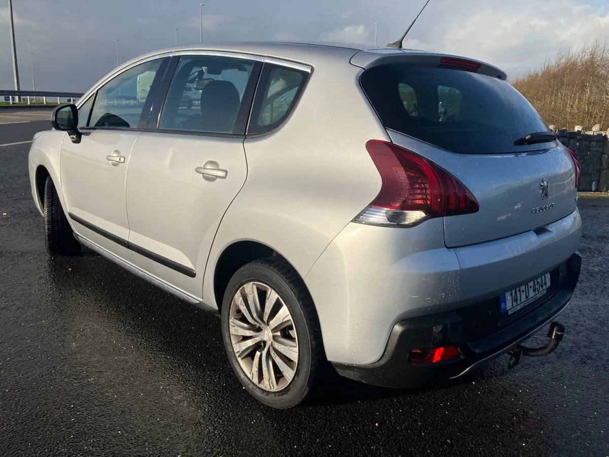 Peugeot 3008 Low KMs, - Image 4