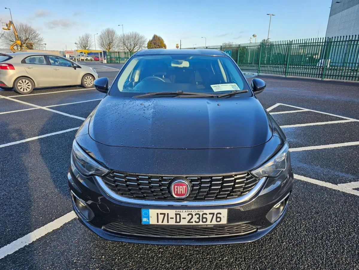 Fiat Tipo 1.4 PETROL, LOUNGE MODEL, LOW MILEAGE, N - Image 3