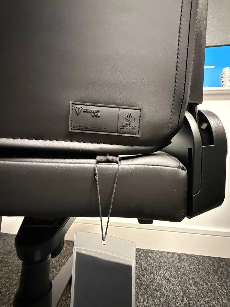 Secret Lab Titan Evo Chair - Image 3