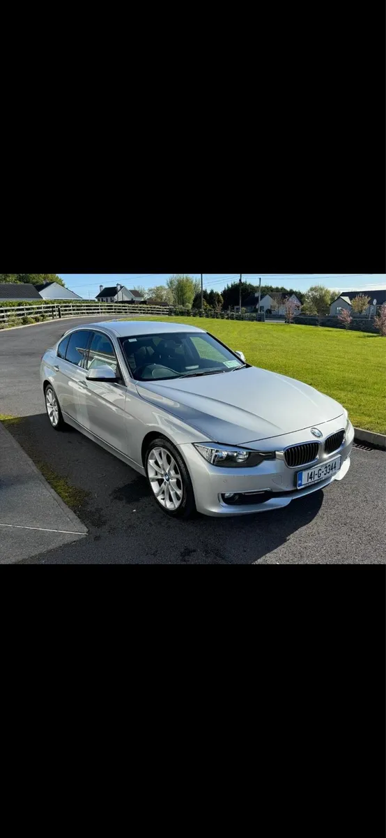 BMW 320D Luxury - Image 2
