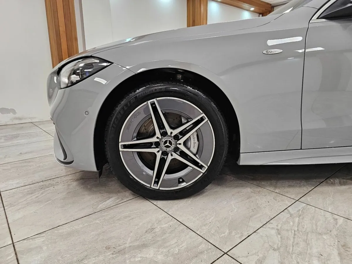 Mercedes-Benz C-Class C 300 E AMG LINE PREMIUM PLU - Image 4