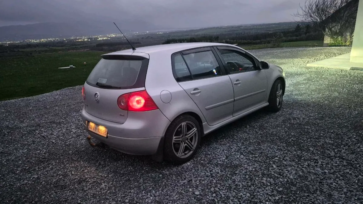 Vw golf - Image 1