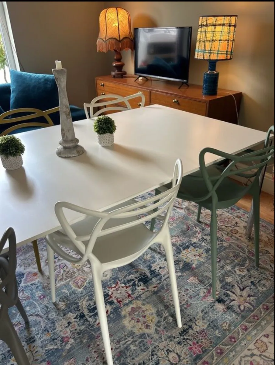 LARGE FRITZ HANSEN DINING TABLE - Image 4