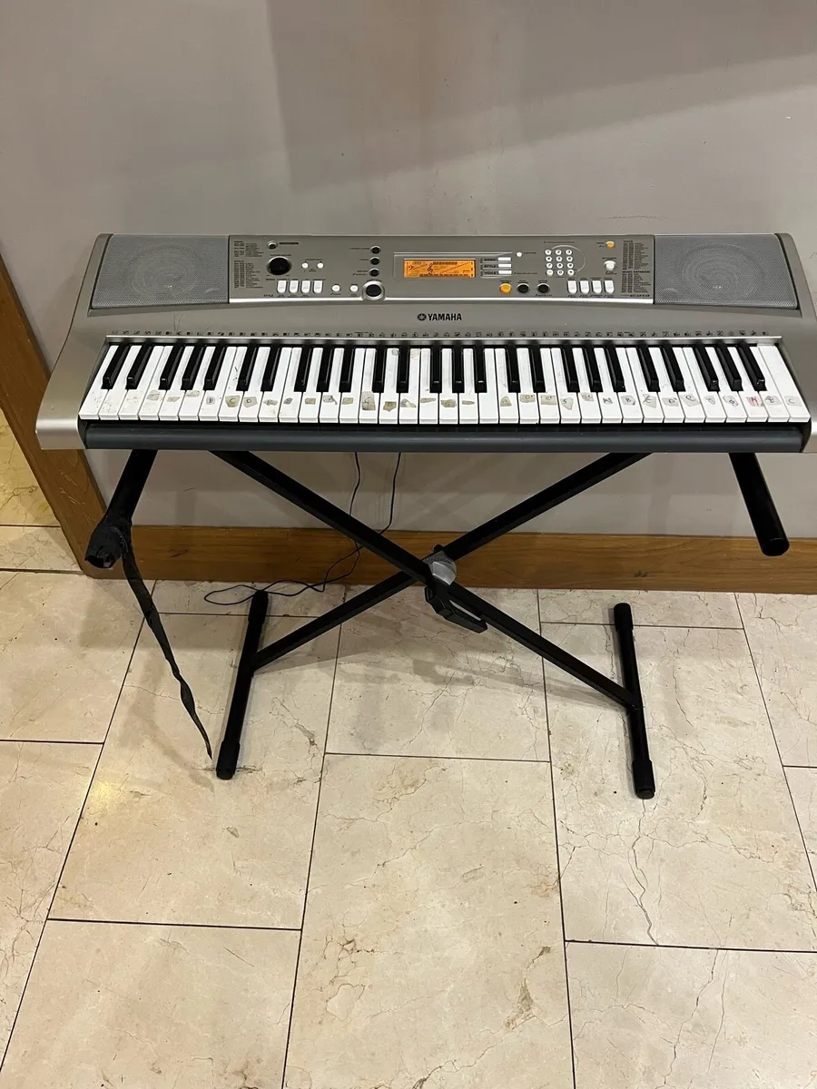 Yamaha Electric Keyboard - Image 1