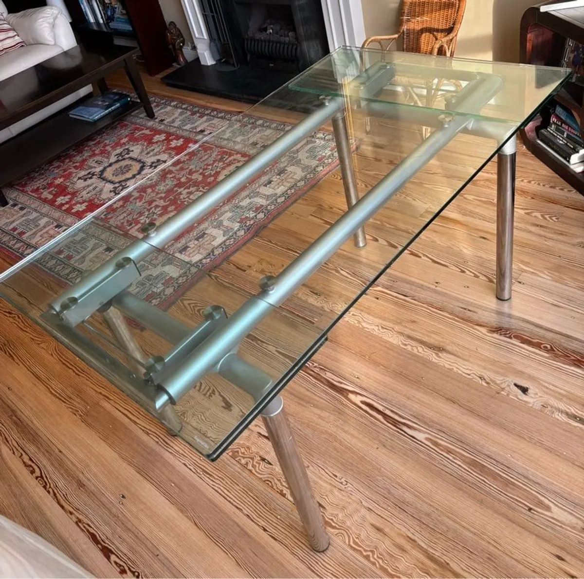 Glass kitchen table - Extendable - Image 1