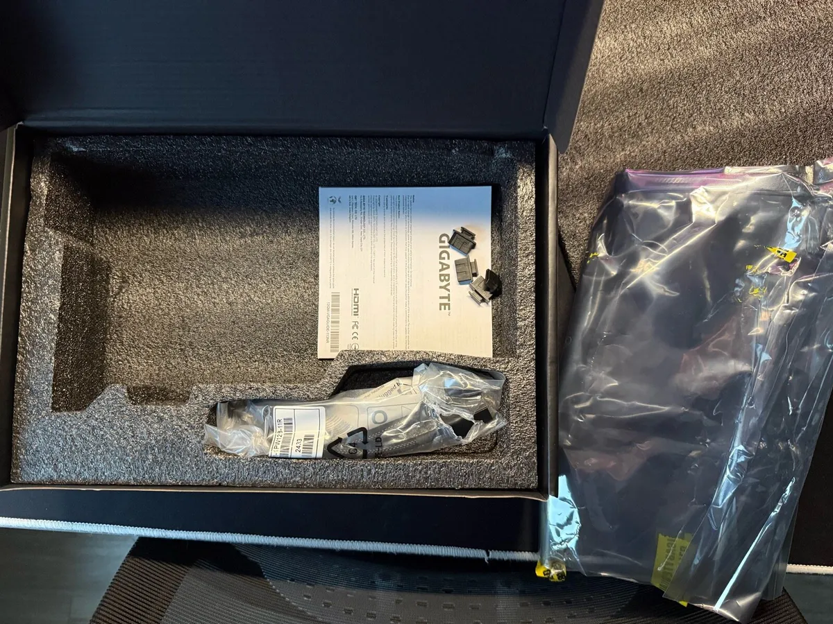 Rtx 4070 ti super - Image 4