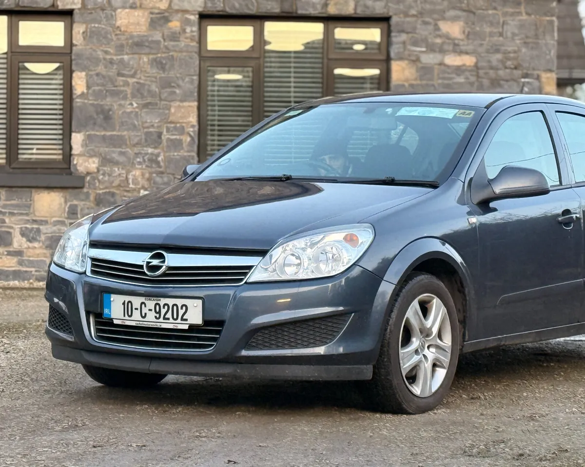 Opel Astra Exclusive 2010 1.2 Diesel NEW NCT - Image 2