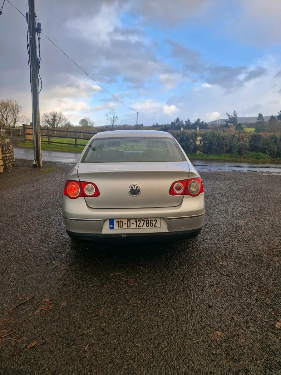 Volkswagen Passat - Image 3