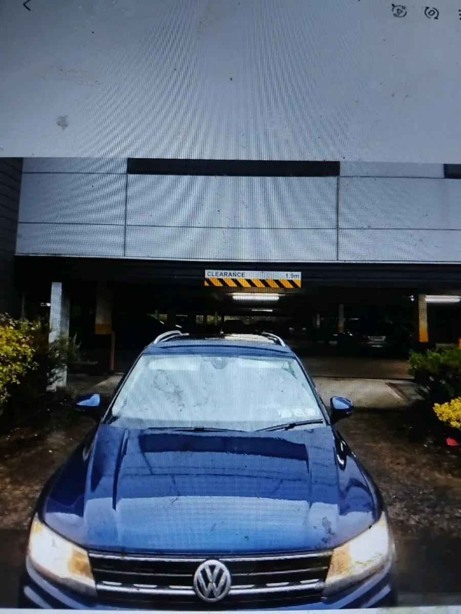 Volkswagen tiguan - Image 3