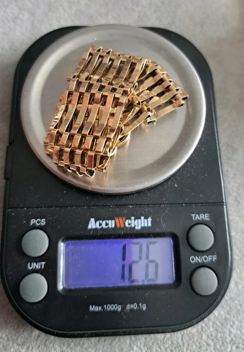 Vintage 9ct yellow gold gate bracelet - Image 2
