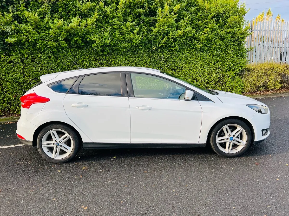2015 Ford Focus 1.6 Tdci  Zetec 115Bhp - Image 2