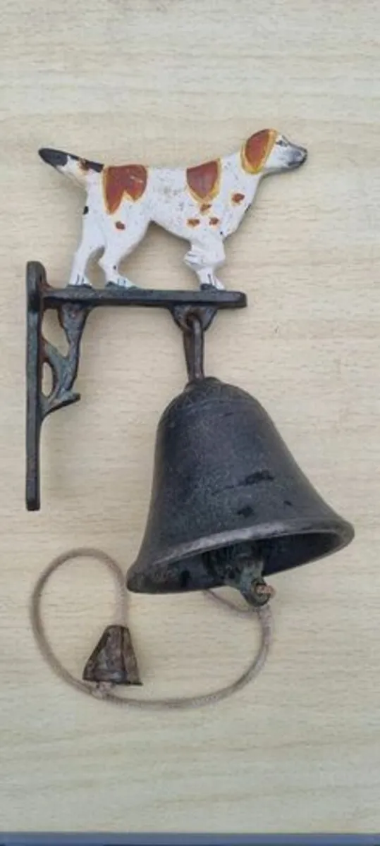 Vintage door bell with a dog figurine - Image 3