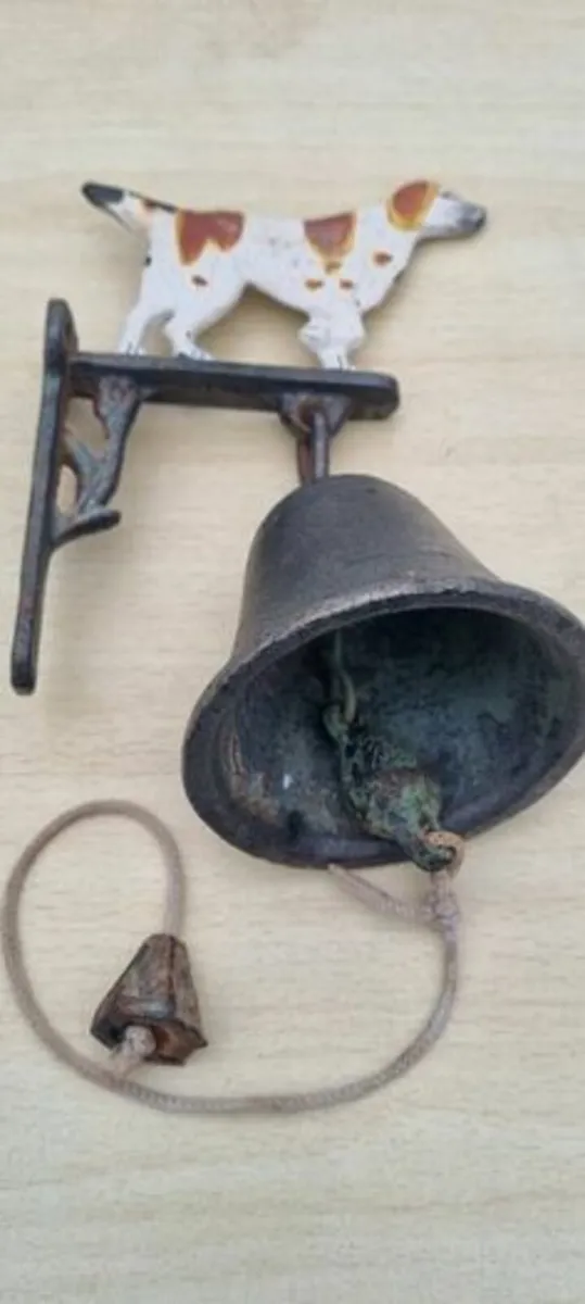Vintage door bell with a dog figurine - Image 4