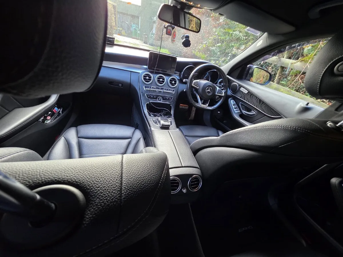 Mercedes-Benz C-Class 220 AMG 2016 - Image 4