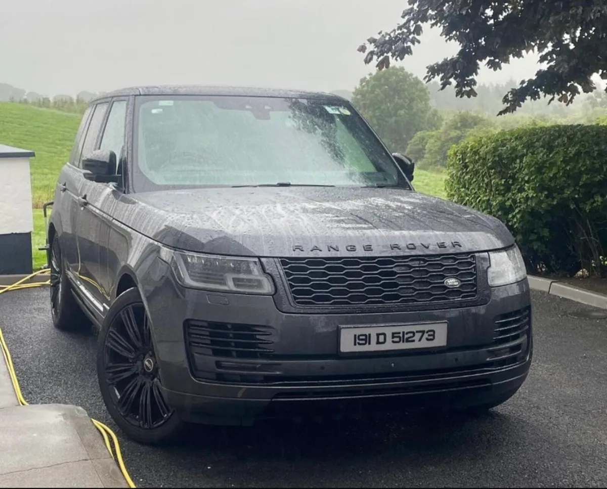 Range Rover - Image 3