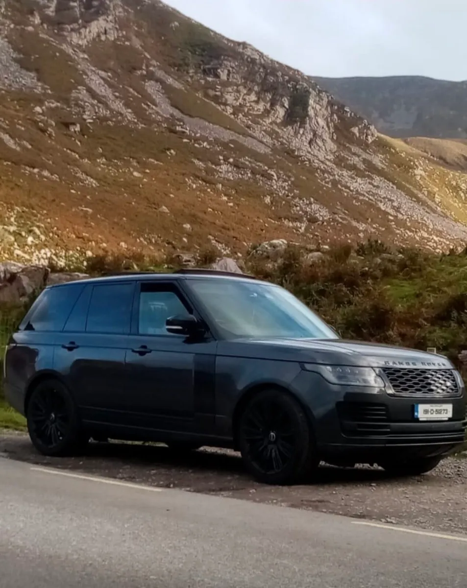 Range Rover - Image 1