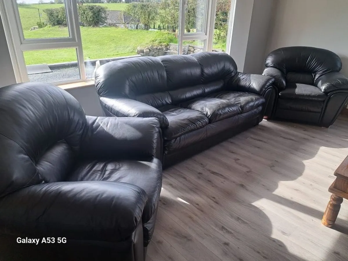 leather sofa and 2 armchairs