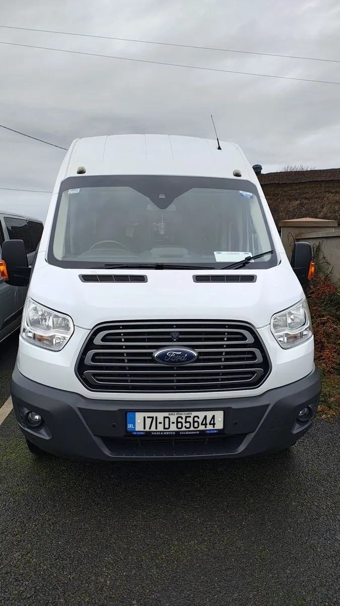 FORD TRANSIT BUS 17 SEATER - Image 2