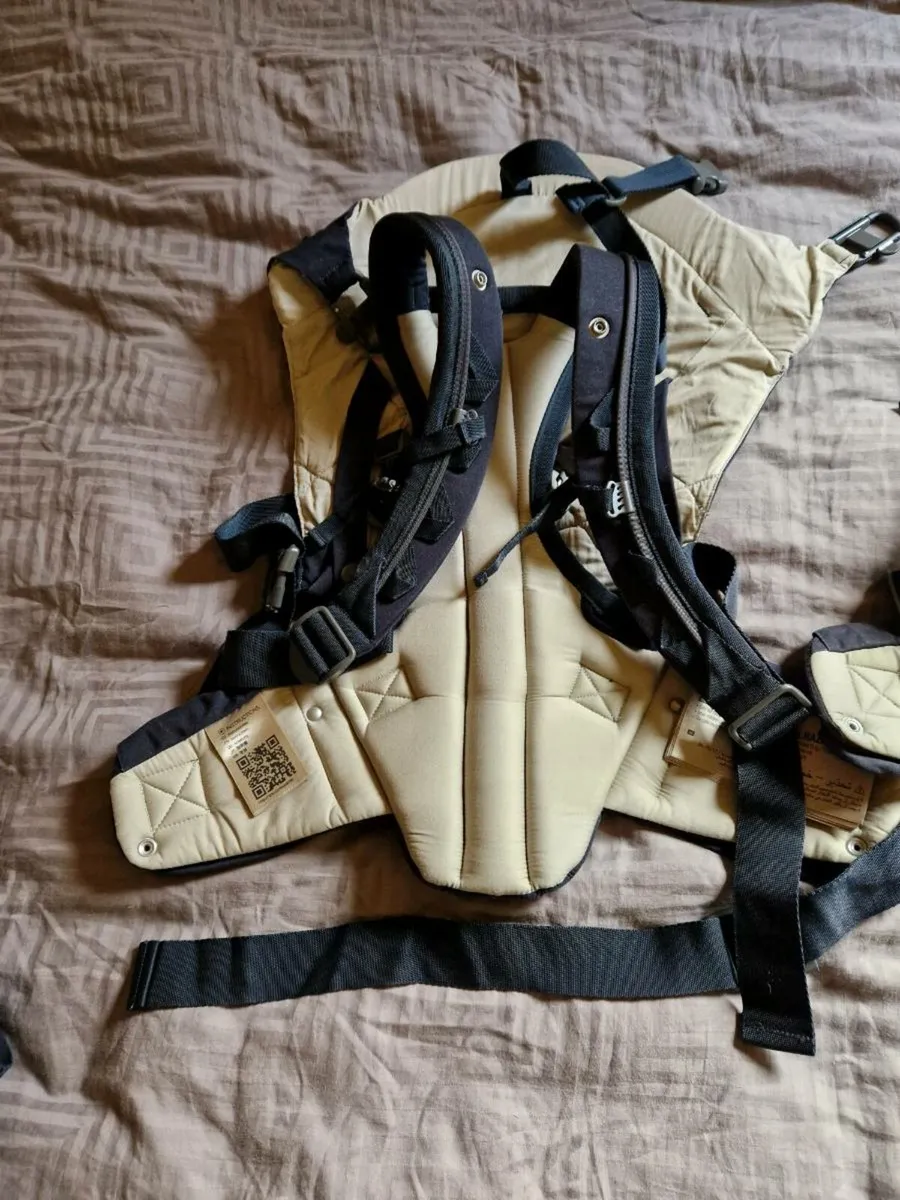 Stokke My Carrier for front and back - Image 2