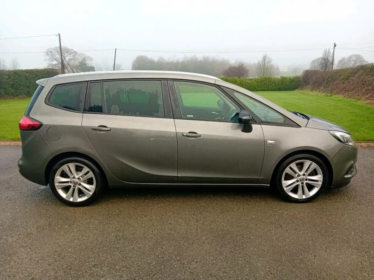 2017 Vauxhall Zafira 7 seater - Image 2