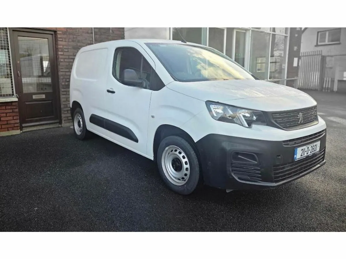 Peugeot Partner 1.5 BLUE HDI 75 PANELL PANELLED 6. - Image 3