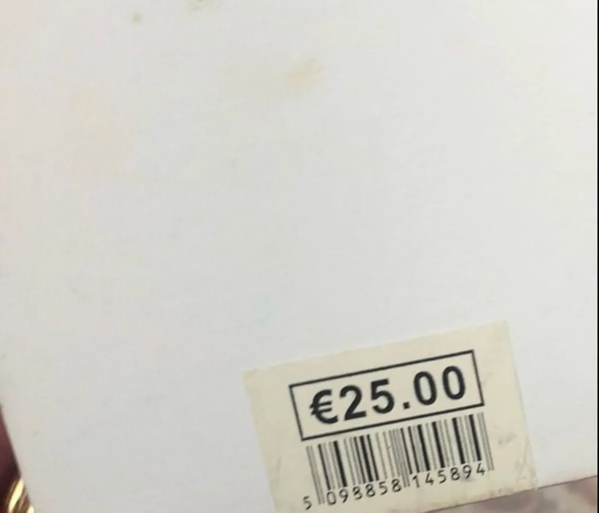 Tipperary Crystal necklace - Image 3