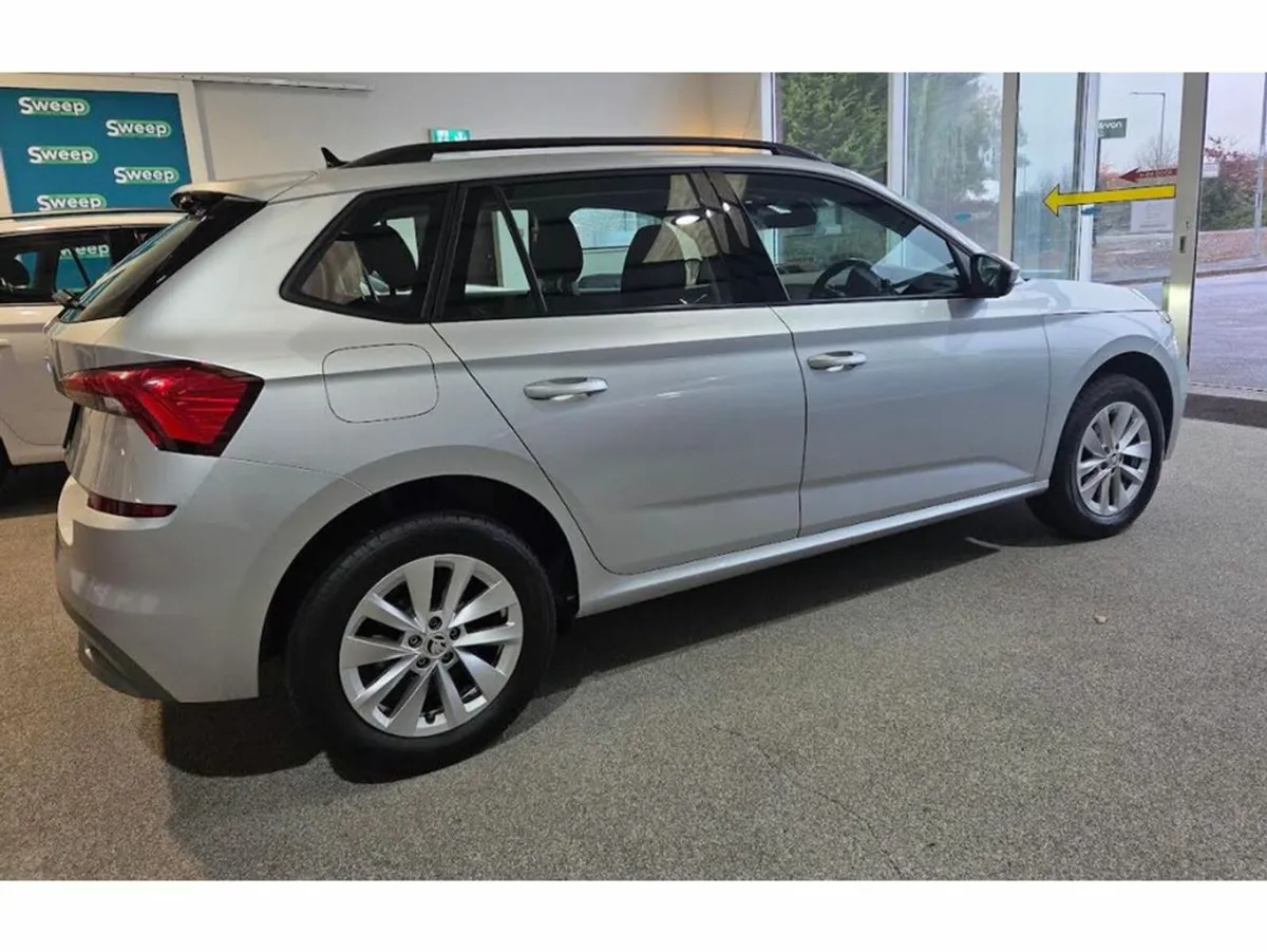 Skoda Kamiq AMBITION 1.0 TSI 110HP 5DR - Image 2