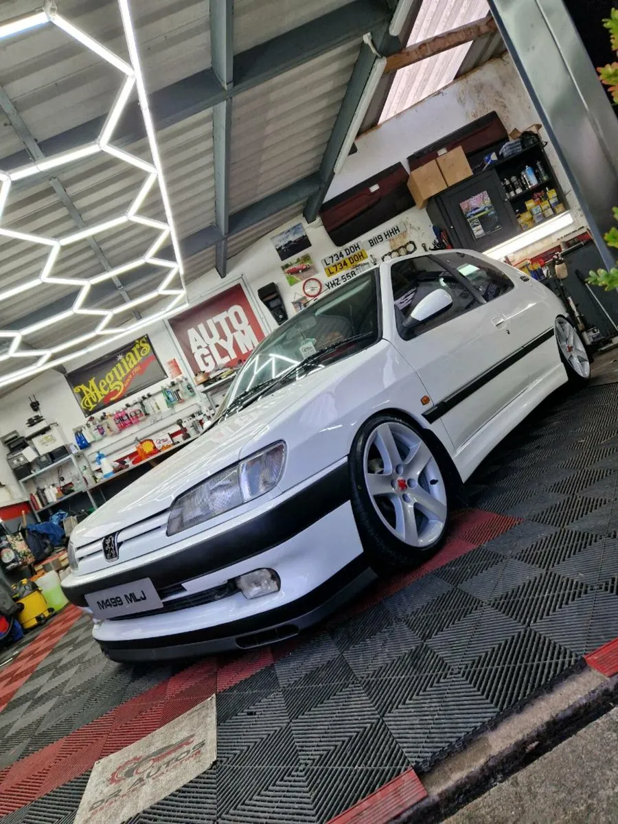 ** Phase One 306 D-Turbo ** - Image 1