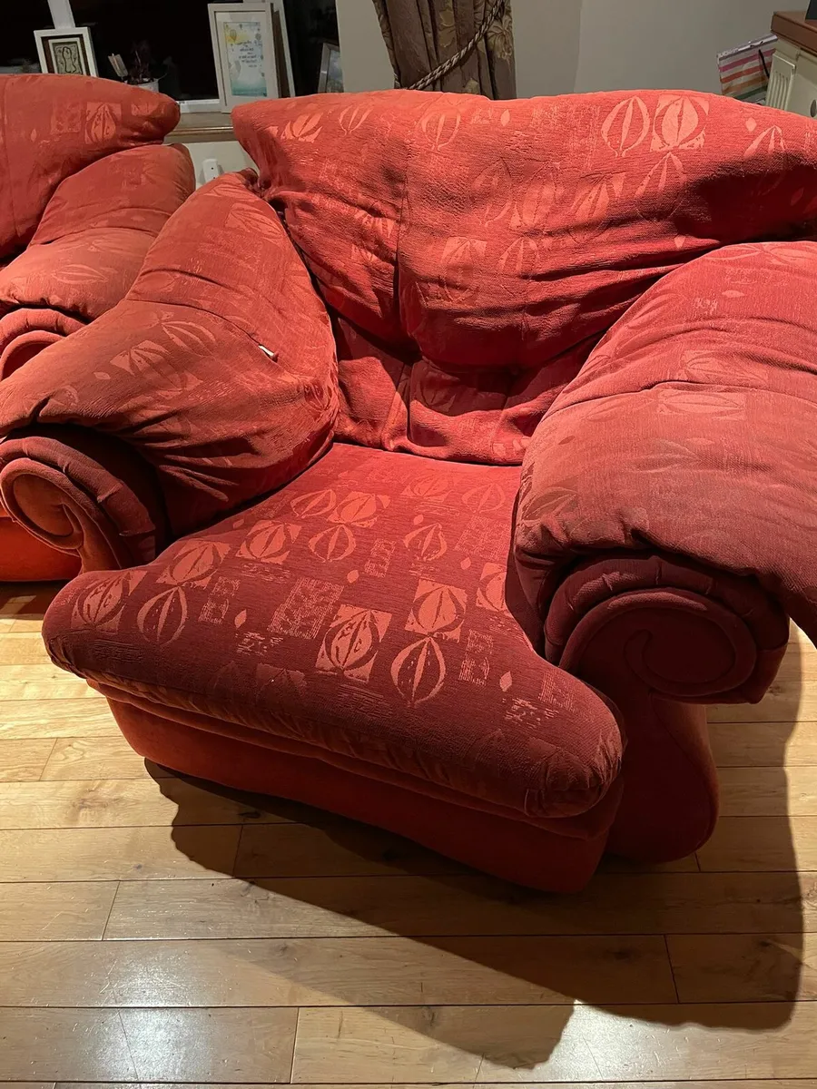 3 Seater Sofa and 2 Armchair - Image 2