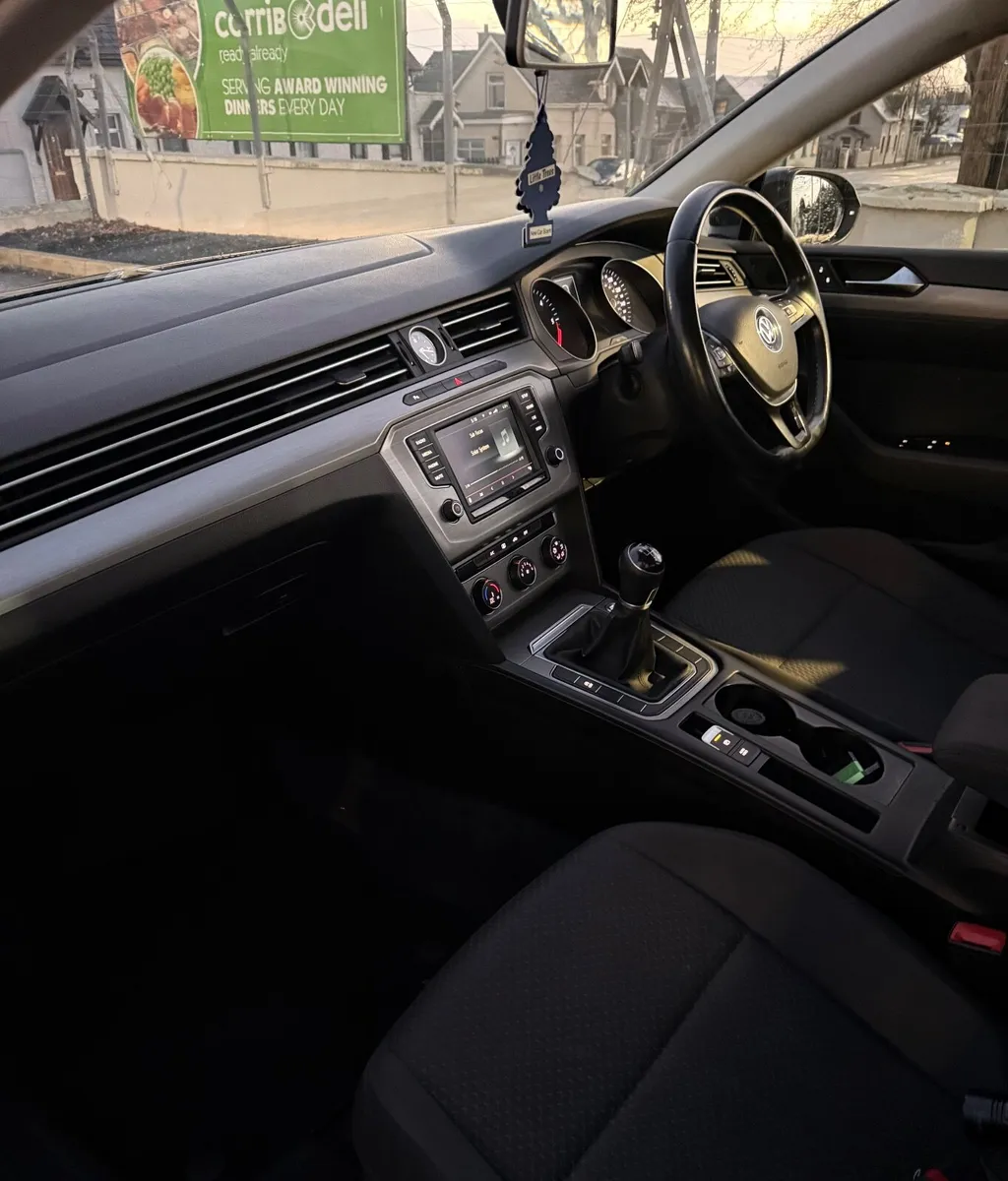 PRICE 5850 \ PASSAT B8 152 NEW NCT - Image 4