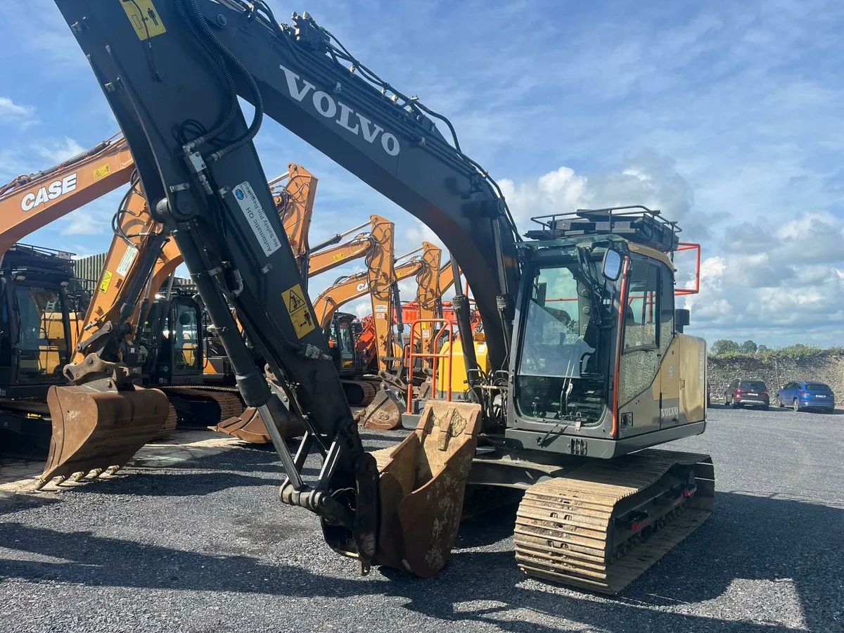 Volvo 140el - Image 3