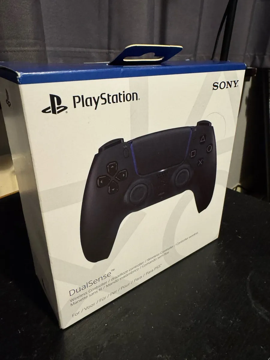 Unboxed Playstation 5 Midnight Black Controller - Image 2