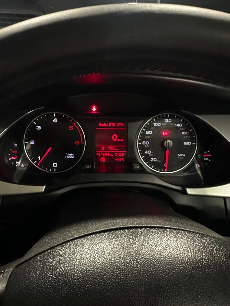 Audi A4 2010 - Image 3