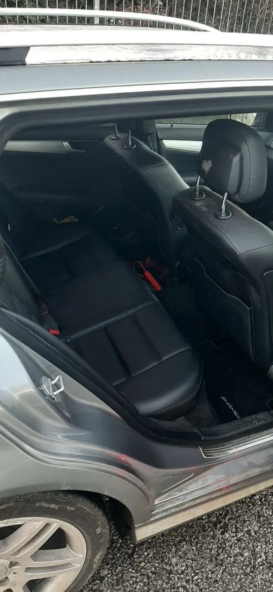 Mercedes c250 sport - Image 3