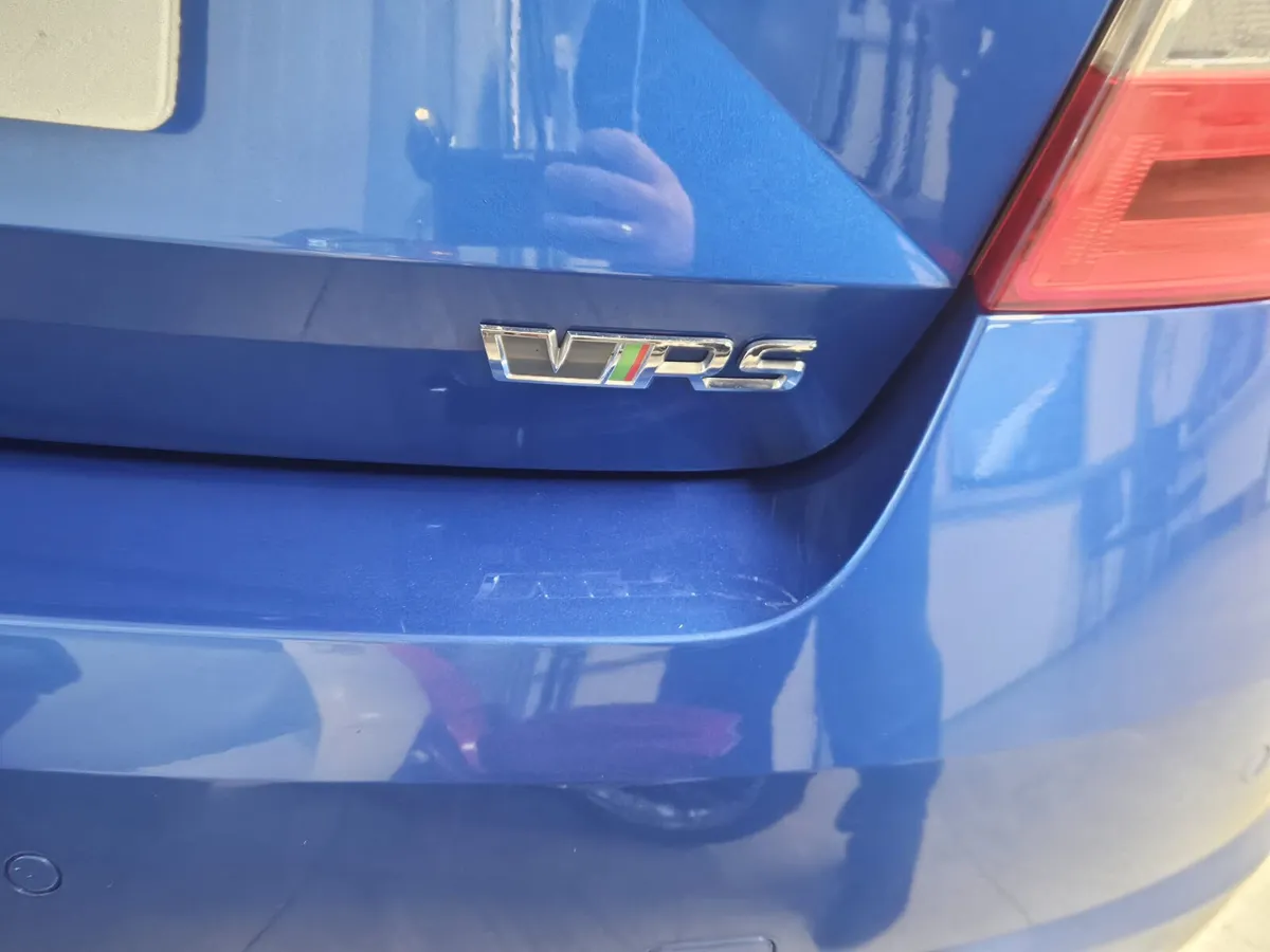 17 SKODA OCTAVIA VRS - Image 4