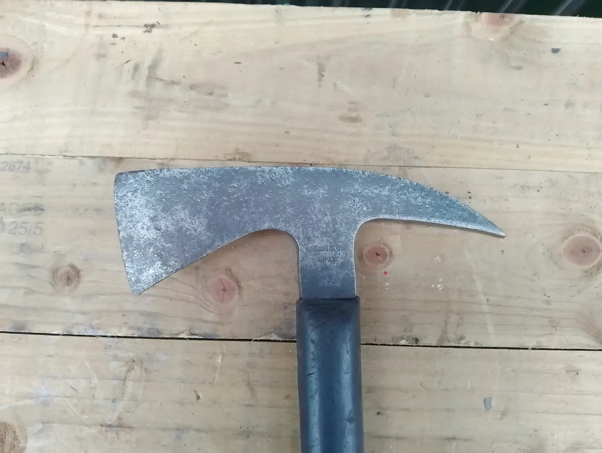 Fireman's Axe - Image 4