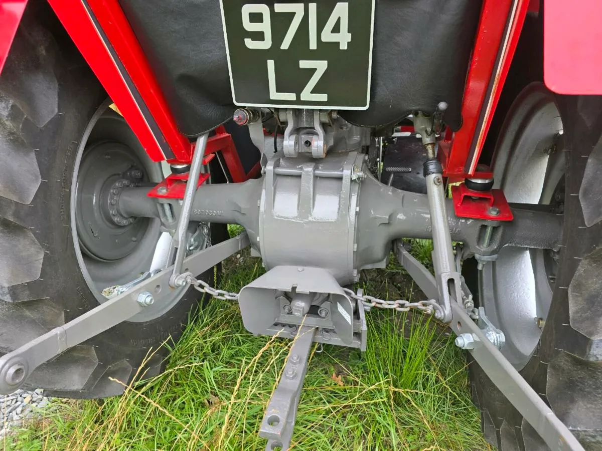 1970 Massey ferguson 135 vintage  Tractor with cab - Image 2