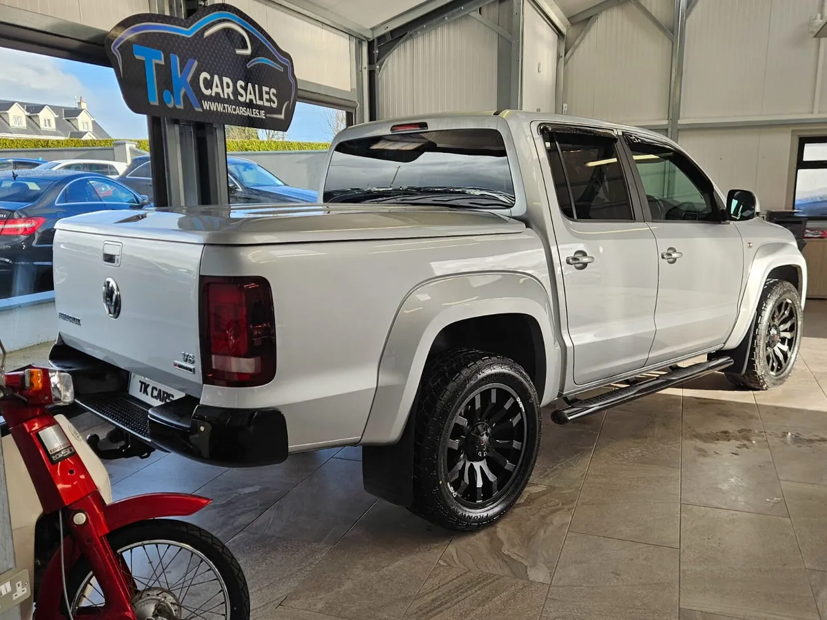 19 VOLKSWAGEN AMAROK 3.0 LITRE V6 - Image 3