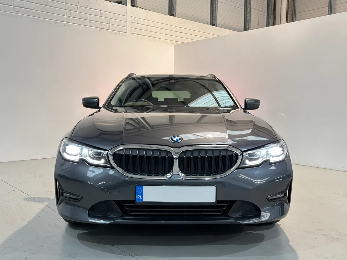 BMW 3 Series Pro 330E - Image 2