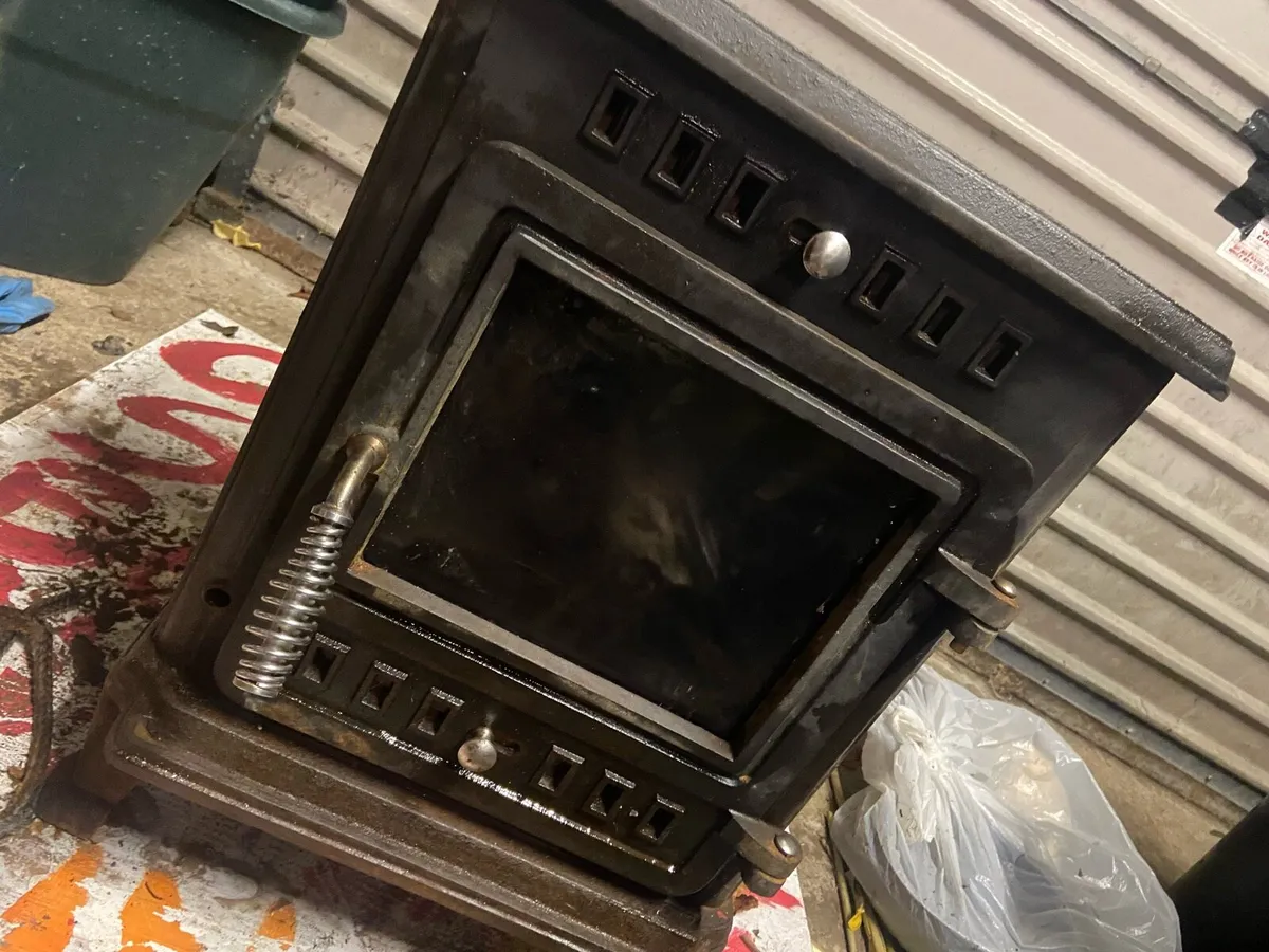 Henley 5kw stove - Image 1