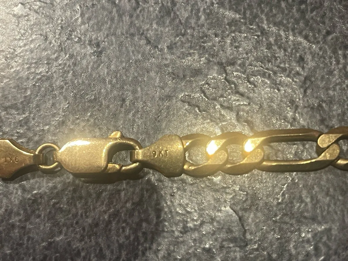 HIGHEST OFFER TAKES Figaro Link 9KT Gold Chain - Image 2