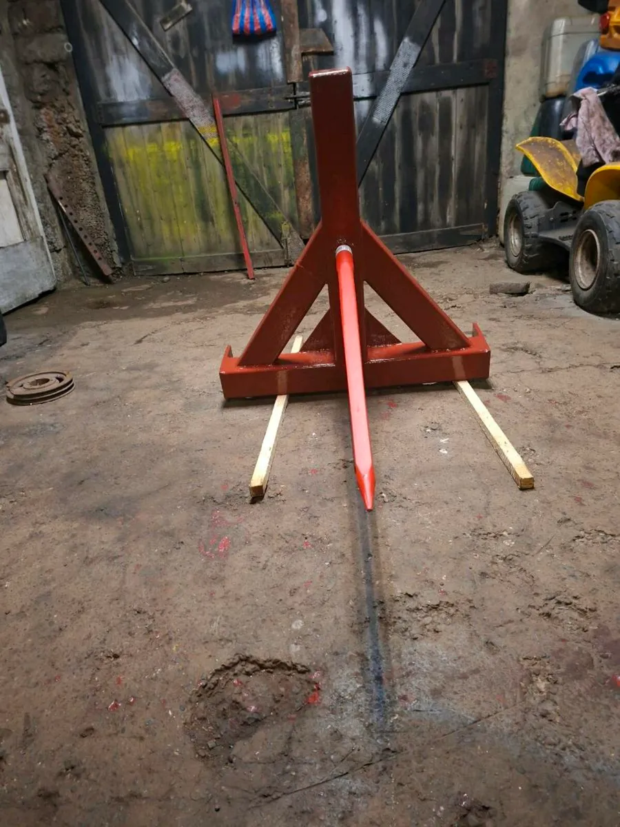 Bale spike - Image 2