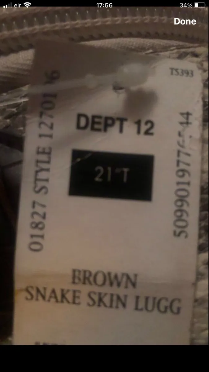 New small suitcase €25 - Image 2