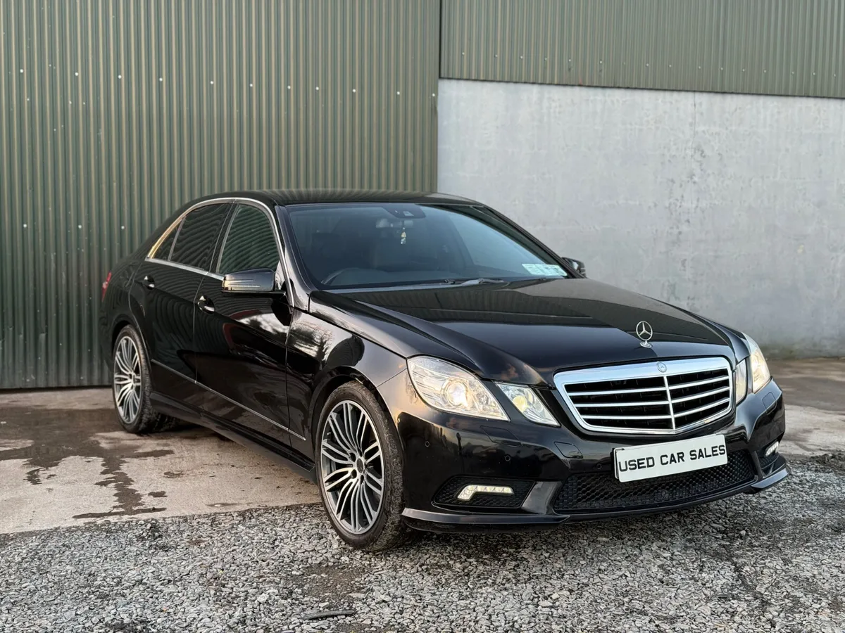 Mercedes-Benz E-Class 2010 E350 AMG - Image 1